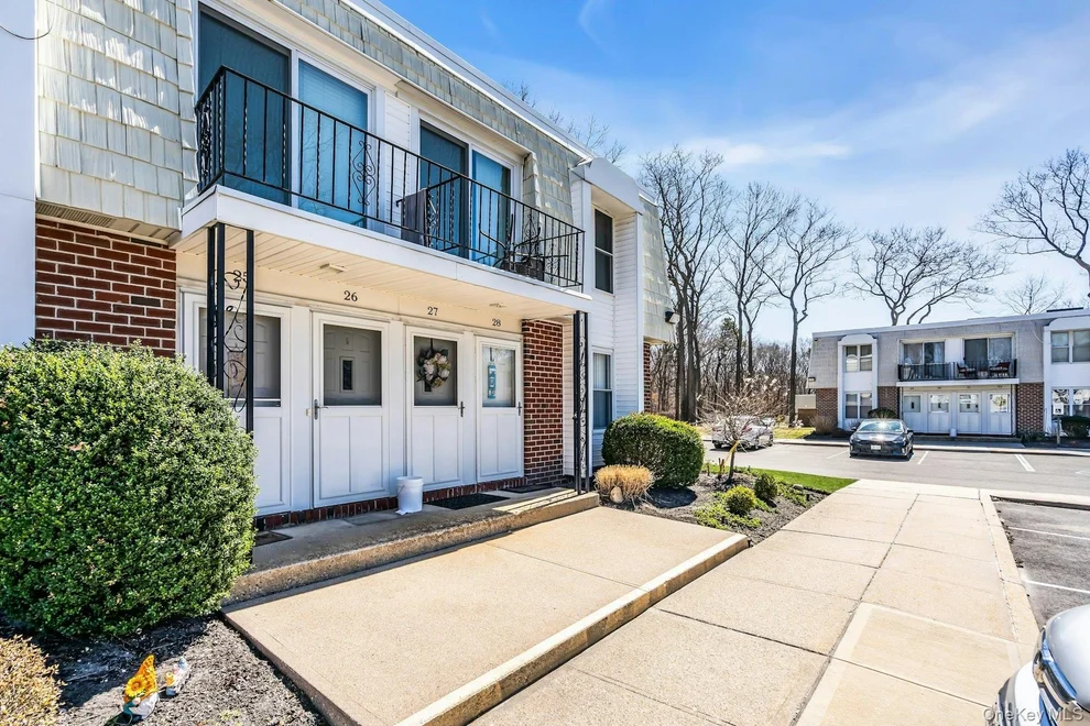 Unit for sale at 53 Rocky Point Yaphank Rd, Brookhaven, NY 11778