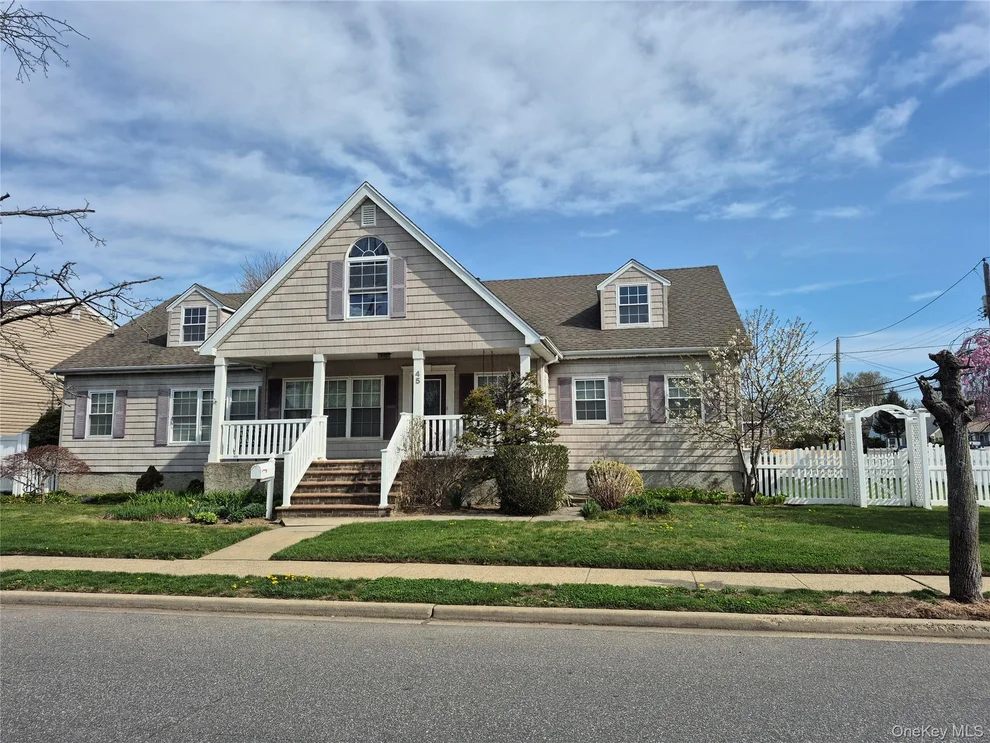 Unit for sale at 9 ( 45 ) E Henrietta Avenue, Hempstead, NY 11572
