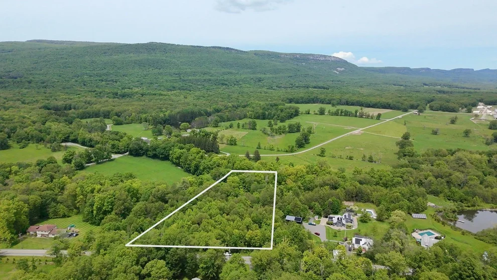Unit for sale at Tillson Lake Road, Gardiner, NY 12589
