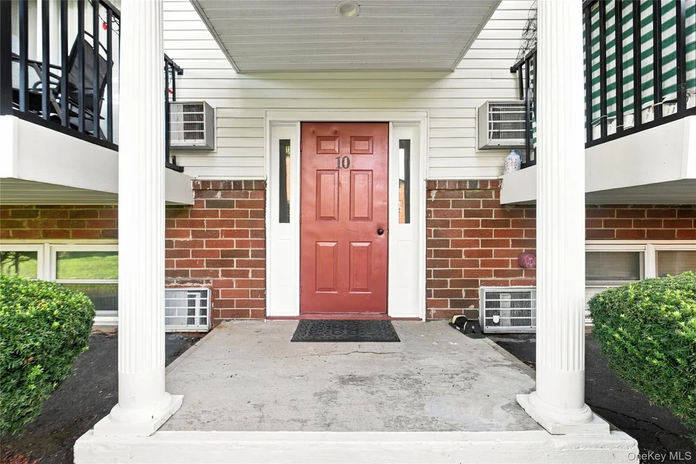 Unit for sale at 1548 Route 9, Wappinger, NY 12590