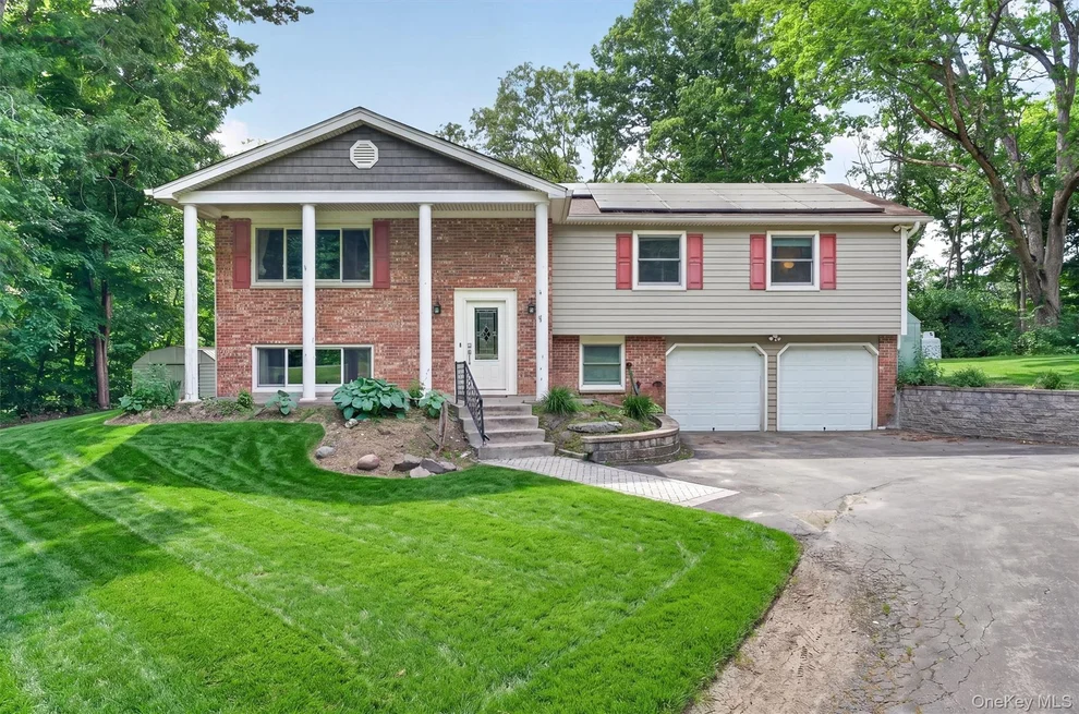Unit for sale at 176 Gretna Woods Road, Pleasant Valley, NY 12569