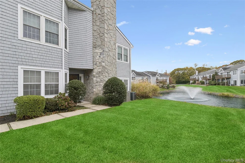 Unit for sale at 98 Lakebridge Drive N, Smithtown, NY 11754