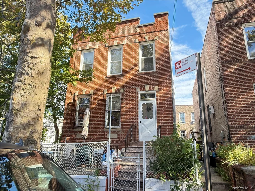 Unit for sale at 1901 21st Road, New York, NY 11105