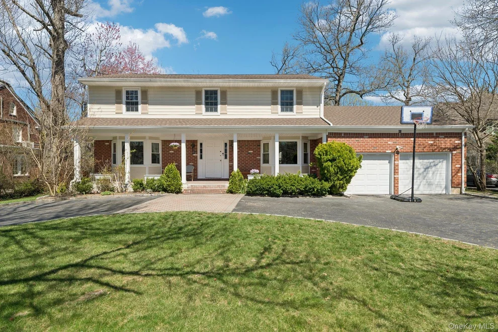 Unit for sale at 61 Arleigh Road, North Hempstead, NY 11021