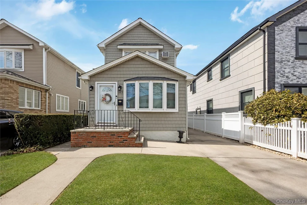 Unit for sale at 921 N 5th Street, North Hempstead, NY 11040