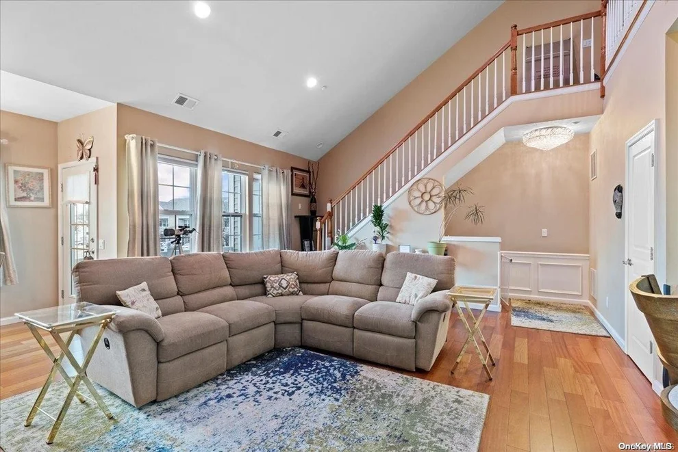 Unit for sale at 34 Wexford Lane, Hempstead, NY 11572