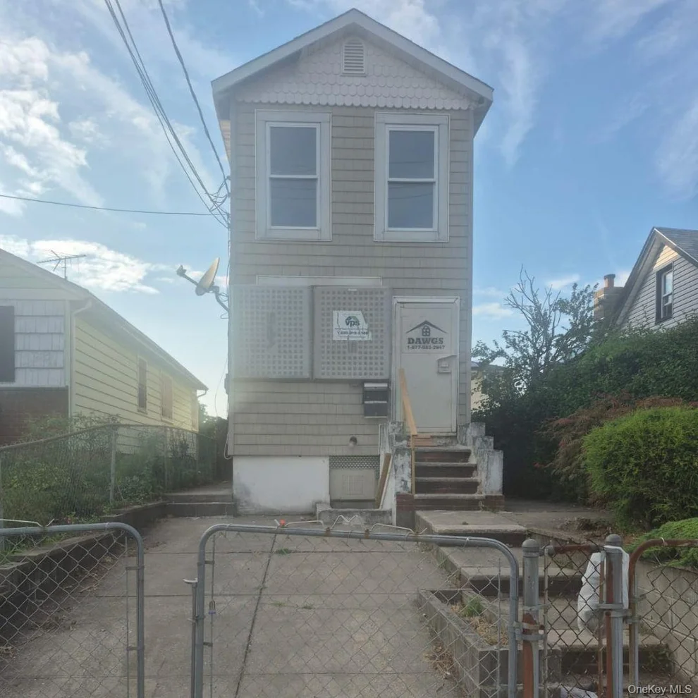 Unit for sale at 17513 145th Avenue, New York, NY 11434