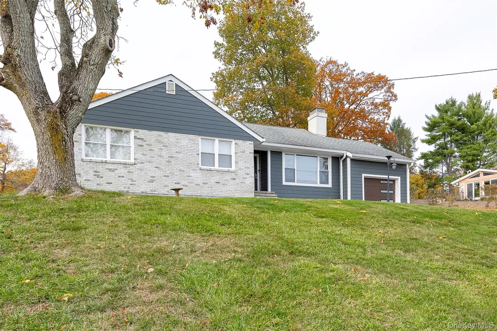 Unit for sale at 39 Susan Drive, Newburgh (Town), NY 12550