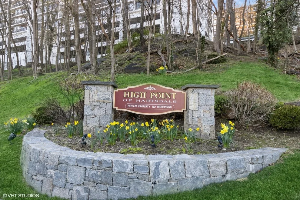 Unit for sale at 500 High Point Drive, Greenburgh, NY 10530