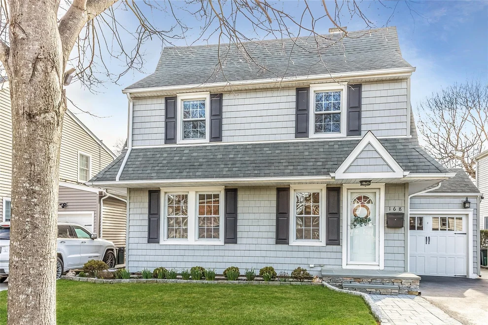 Unit for sale at 168 Argyle Road, Hempstead, NY 11530