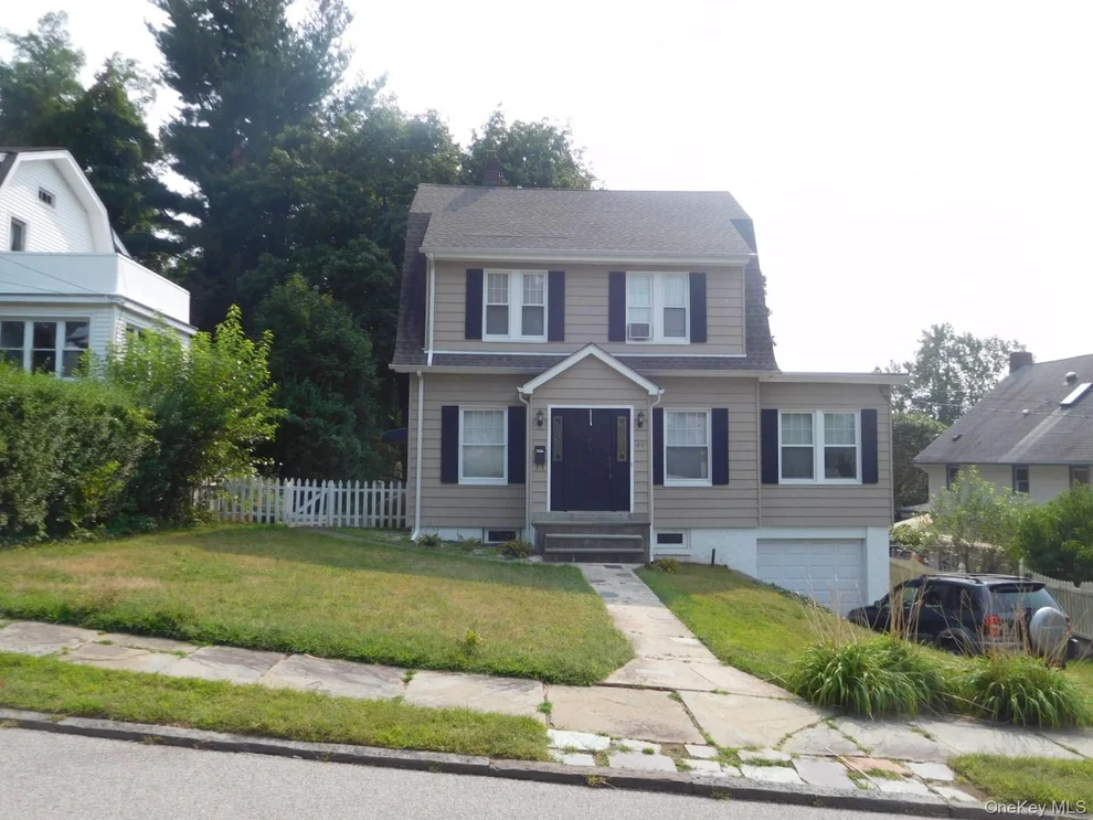 Unit for sale at 44 Chippewa Road, Yonkers, NY 10710