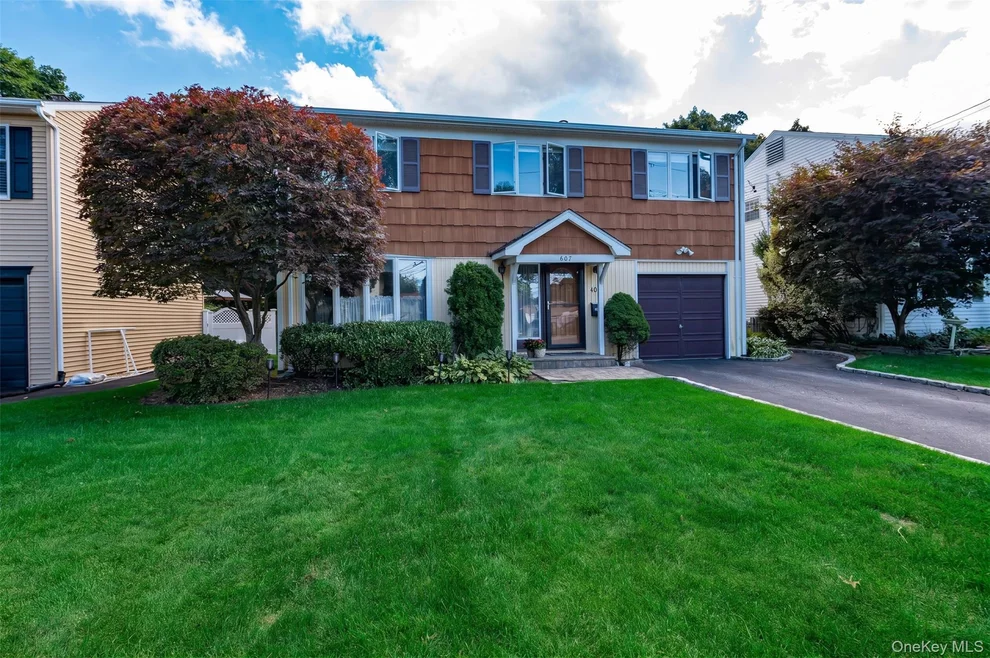 Unit for sale at 607 7th Avenue, Huntington, NY 11731