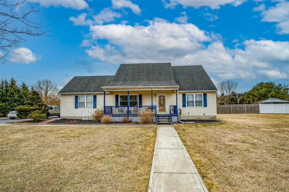 Unit for sale at 10 Twin Drive, Brookhaven, NY 11953