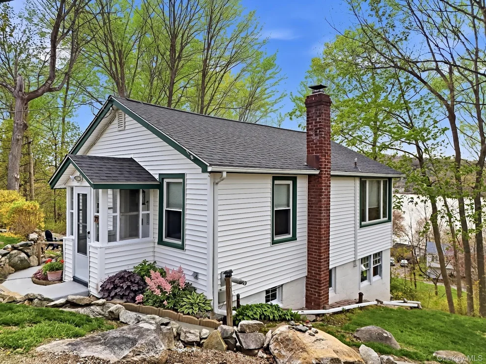 Unit for sale at 77 Montrose Drive, Kent, NY 10512