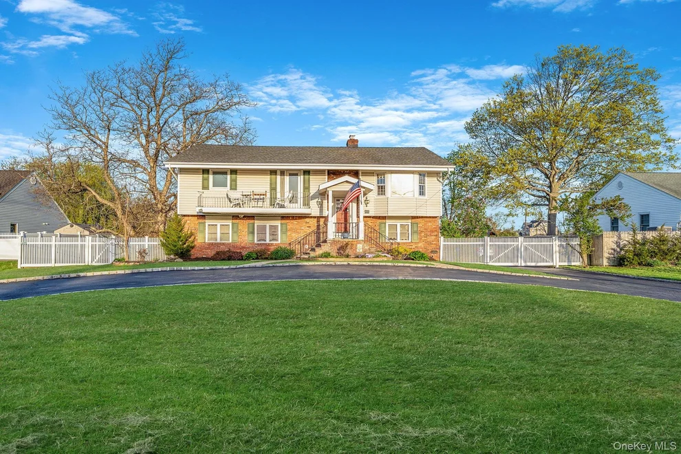 Unit for sale at 146 Awixa Avenue, Islip, NY 11706