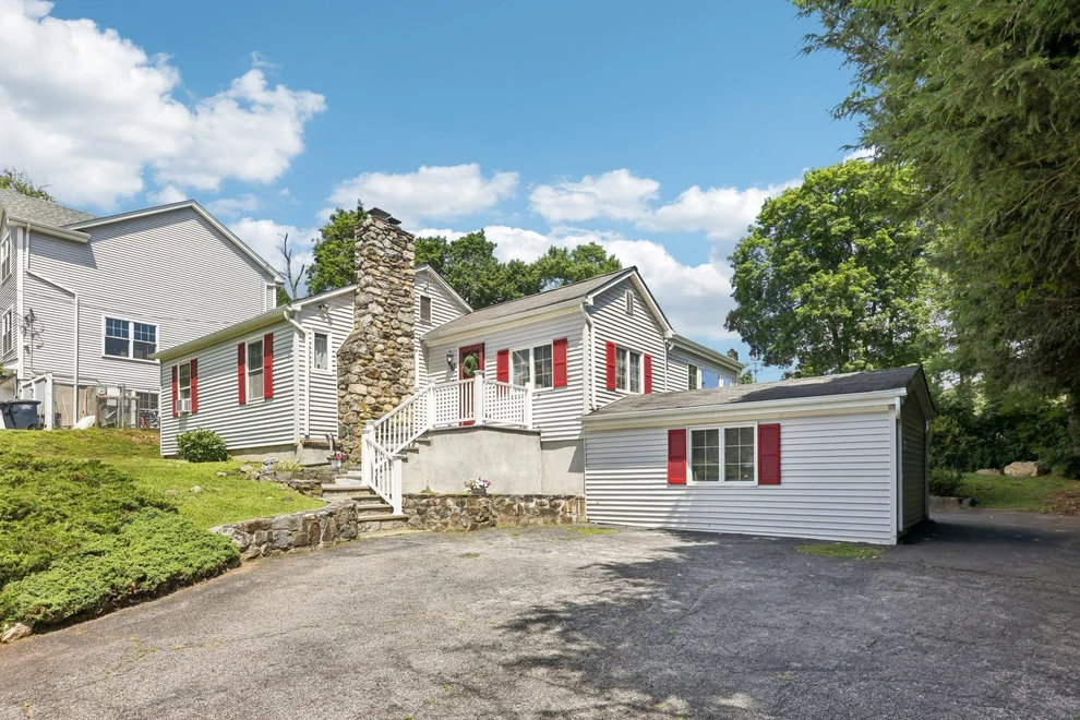 Unit for sale at 4 Orange Drive, Somers, NY 10541