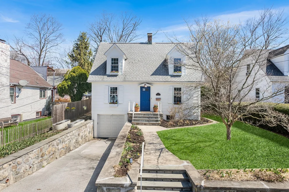 Unit for sale at 26 Calam Avenue, Ossining, NY 10562