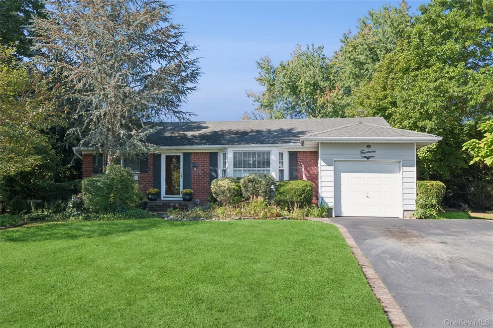 Unit for sale at 14 Radburn Drive, Smithtown, NY 11725
