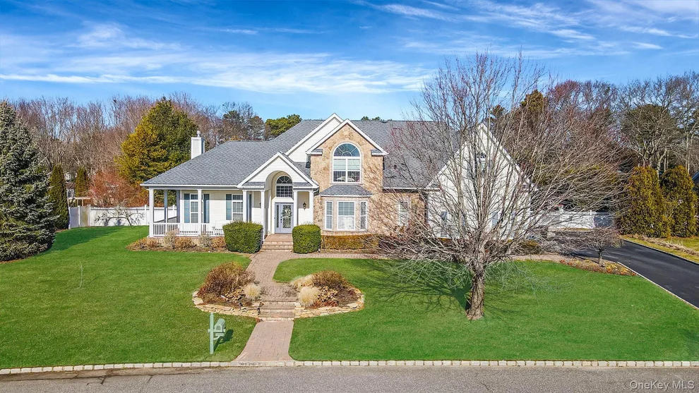 Unit for sale at 3 Crossfield Court, Brookhaven, NY 11786