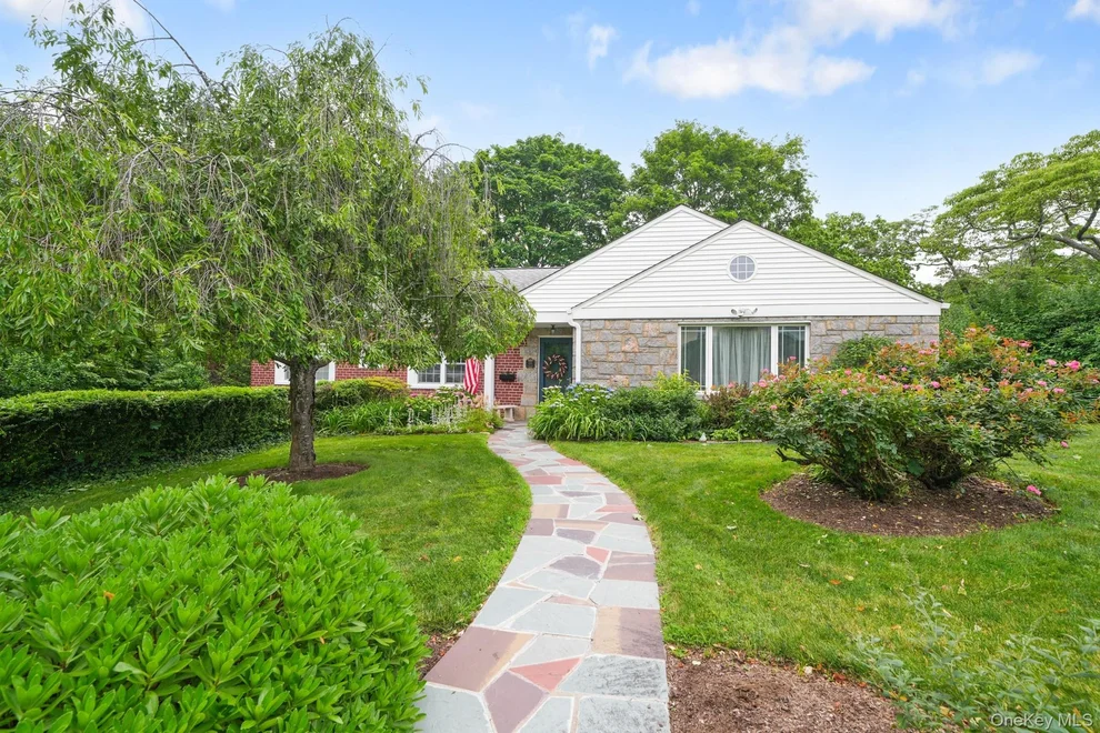 Unit for sale at 100 Yale Road, Greenburgh, NY 10530