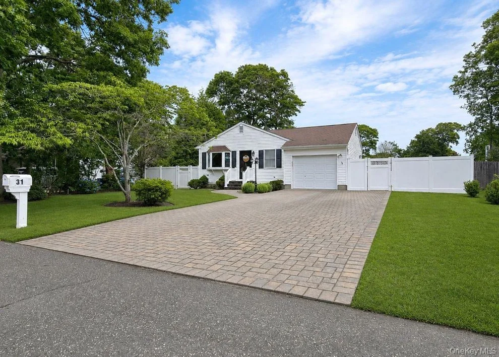 Unit for sale at 31 Westwood Drive, Brookhaven, NY 11967