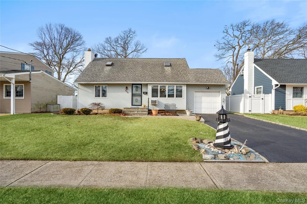 Unit for sale at 220 Belvedere Drive, Oyster Bay, NY 11762