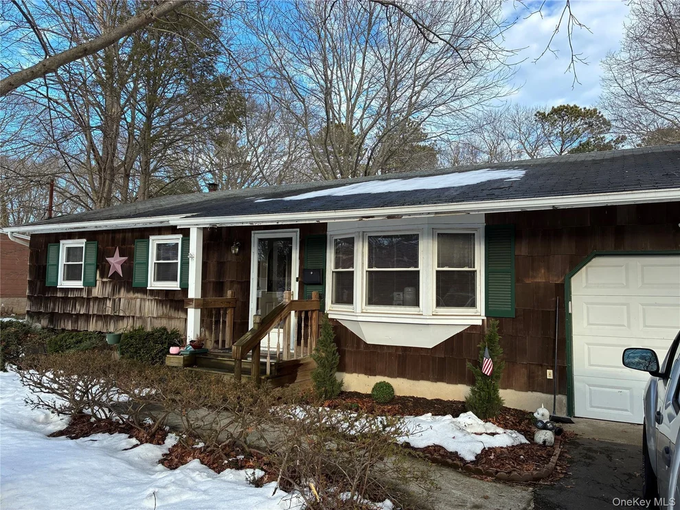 Unit for sale at 429 Robinson Avenue, Brookhaven, NY 11772
