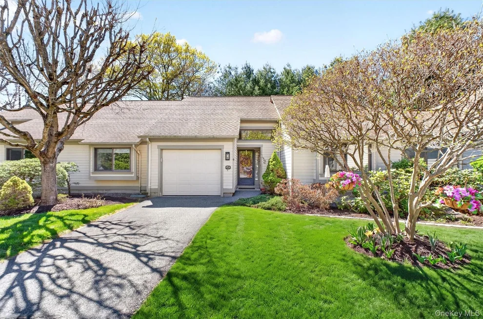 Unit for sale at 670 Heritage Hills, Somers, NY 10589