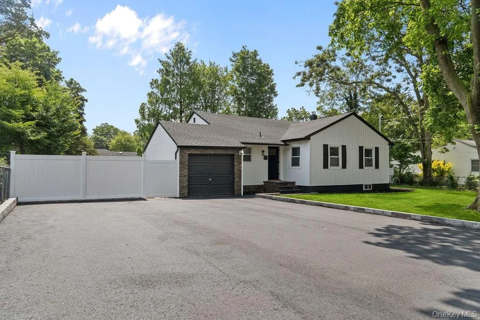 Unit for sale at 147 Juniper Avenue, Smithtown, NY 11787