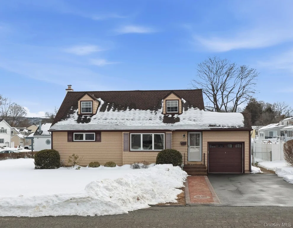 Unit for sale at 15 Wenzel Lane, Stony Point, NY 10980