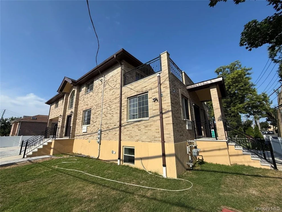 Unit for sale at 1604 Robertson Place, New York, NY 10465