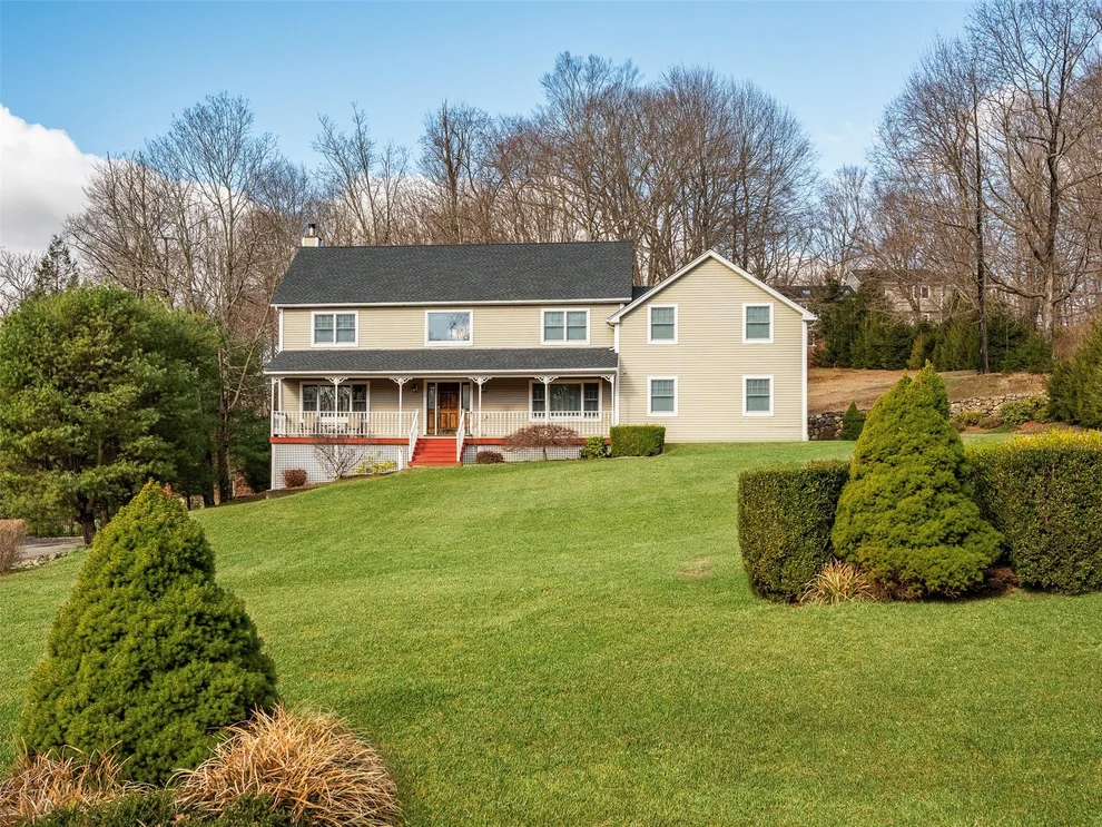 Unit for sale at 4 Oakridge Road, North Salem, NY 10560