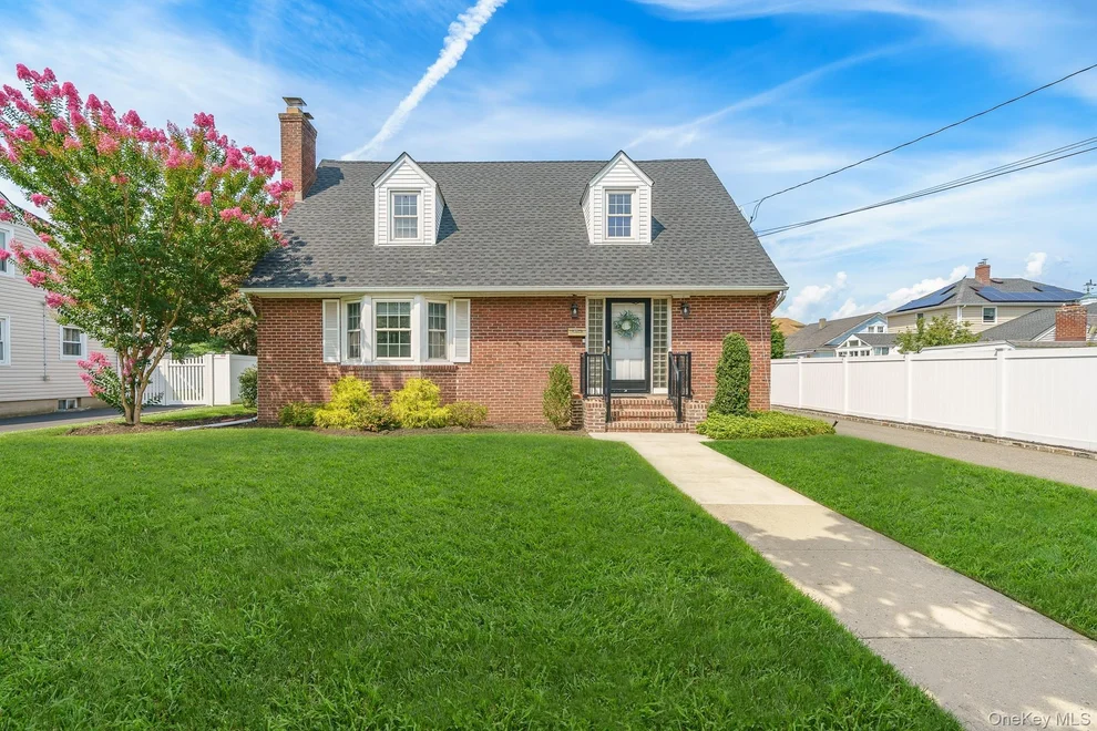Unit for sale at 228 Van Cott Avenue, Oyster Bay, NY 11735