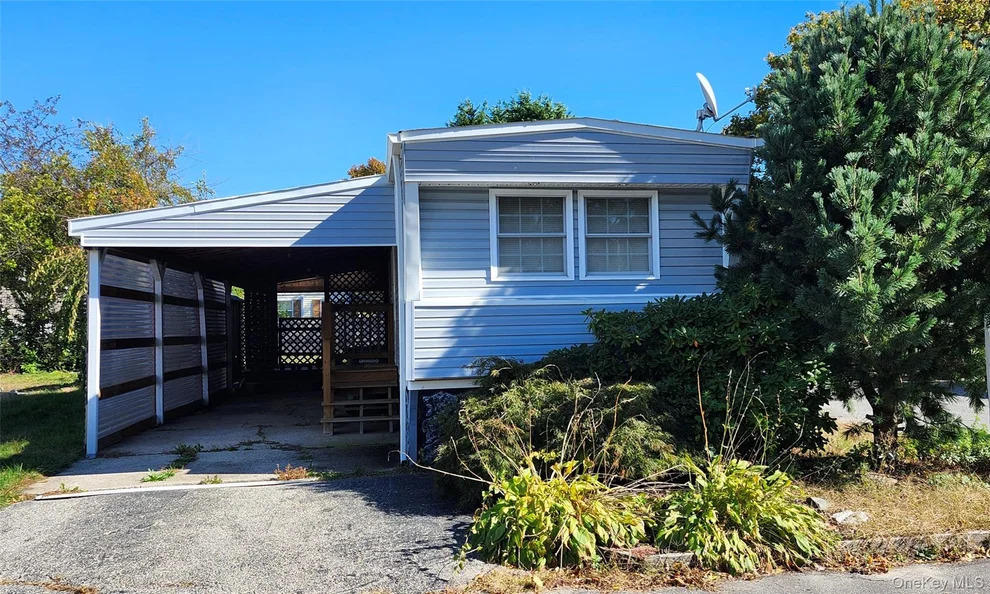 Unit for sale at 75 Minuteman Drive, Islip, NY 11716