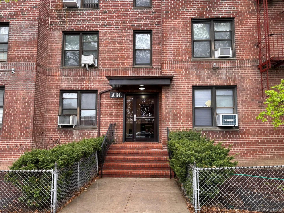 Unit for sale at 730 E 232nd Street, New York, NY 10466