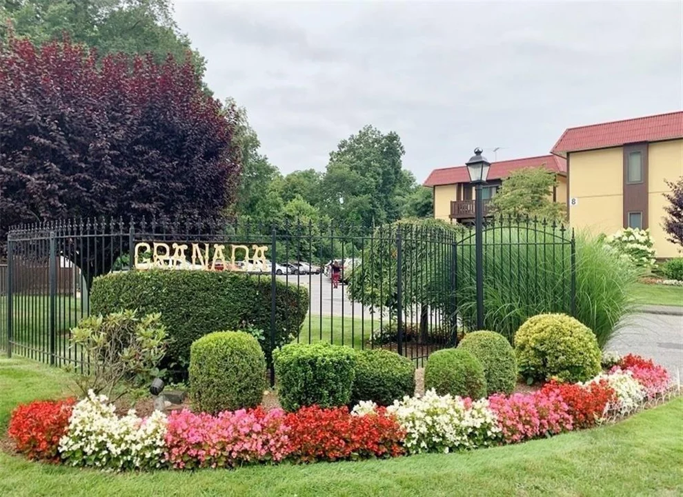 Unit for sale at 15 Granada Crescent, White Plains, NY 10603