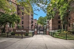 Unit for sale at 144-54 Sanford Ave, New York, NY 11355