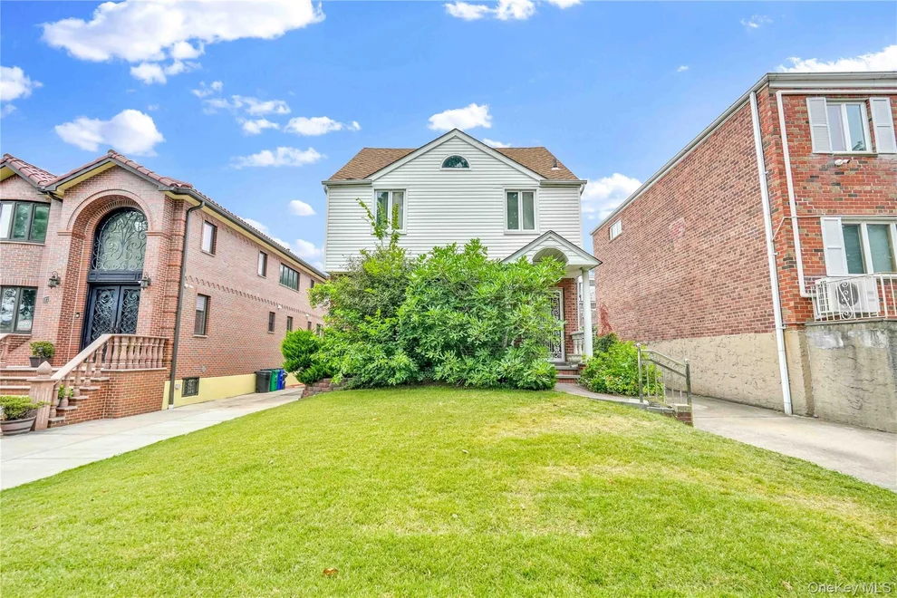 Unit for sale at 183-11 64th Avenue, New York, NY 11365