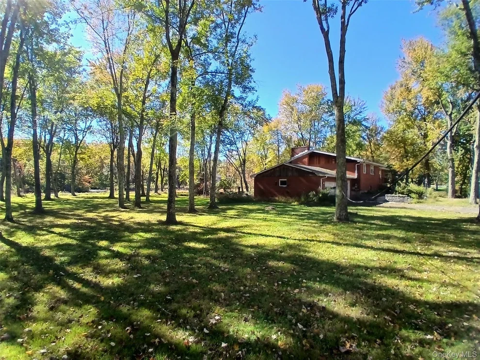 Unit for sale at 1279 State Route 94, Cornwall, NY 12553