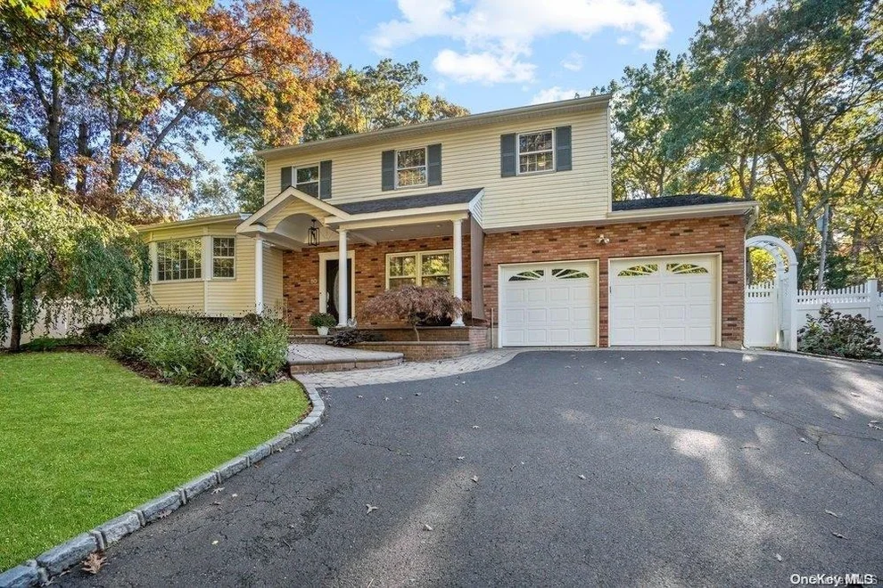 Unit for sale at 80 Shirley, Huntington, NY 11725