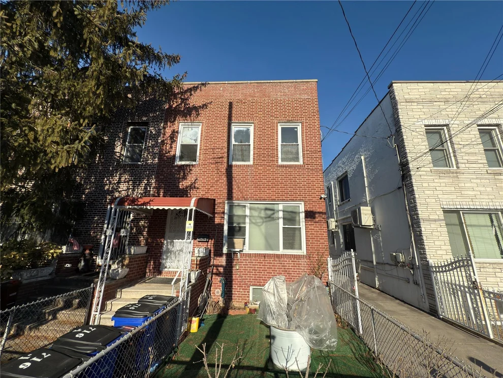 Unit for sale at 716 Calhoun Avenue, New York, NY 10465