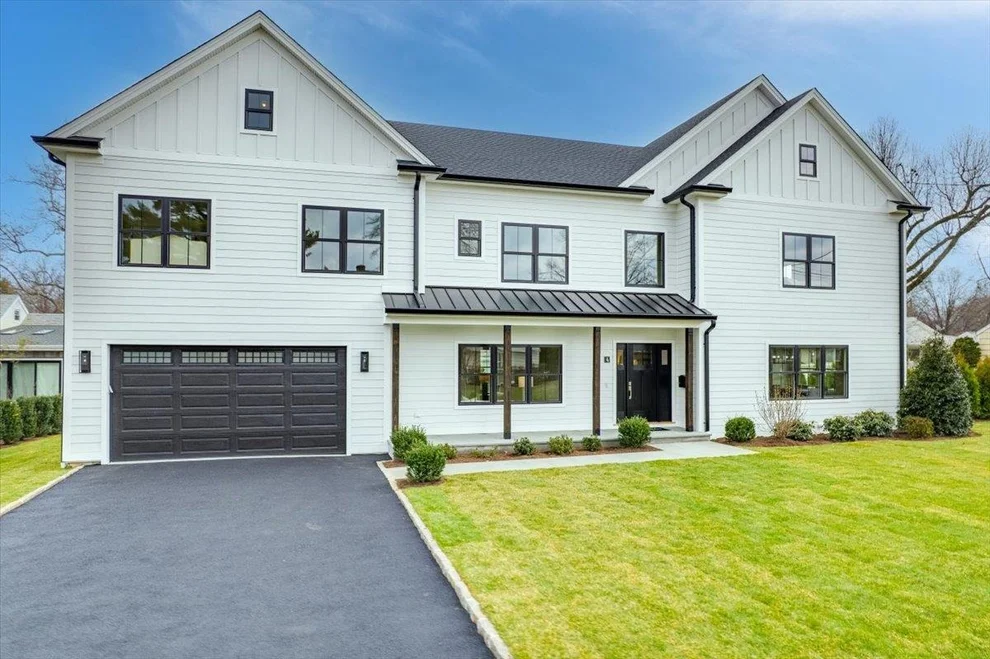 Unit for sale at 4 Manger Circle, Pelham, NY 10803