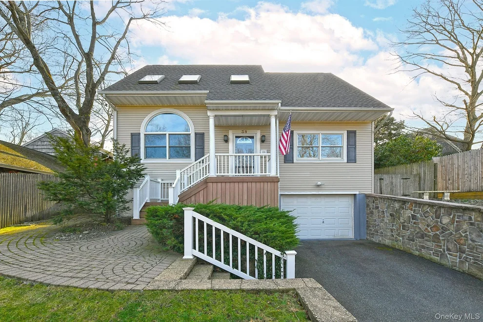 Unit for sale at 38 Soundcrest Avenue, Huntington, NY 11768