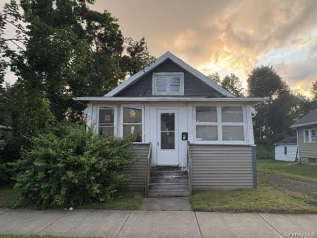 Unit for sale at 23 Travis Ave, Binghamton, NY 13904