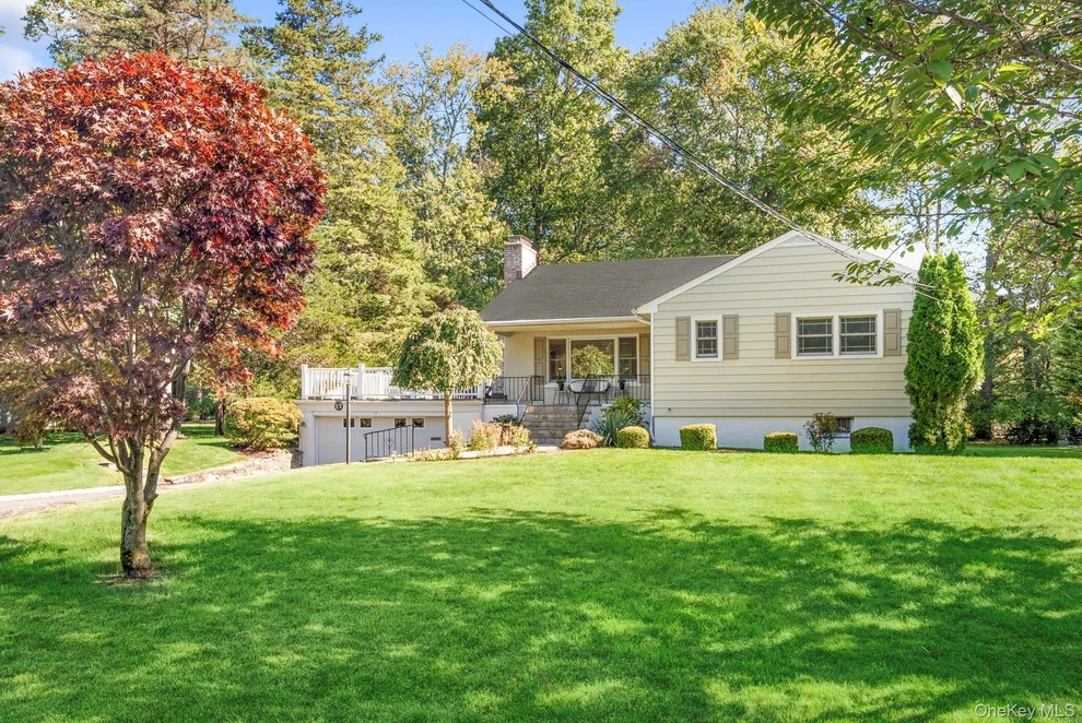 Unit for sale at 17 Birchwood Lane, Greenburgh, NY 10530