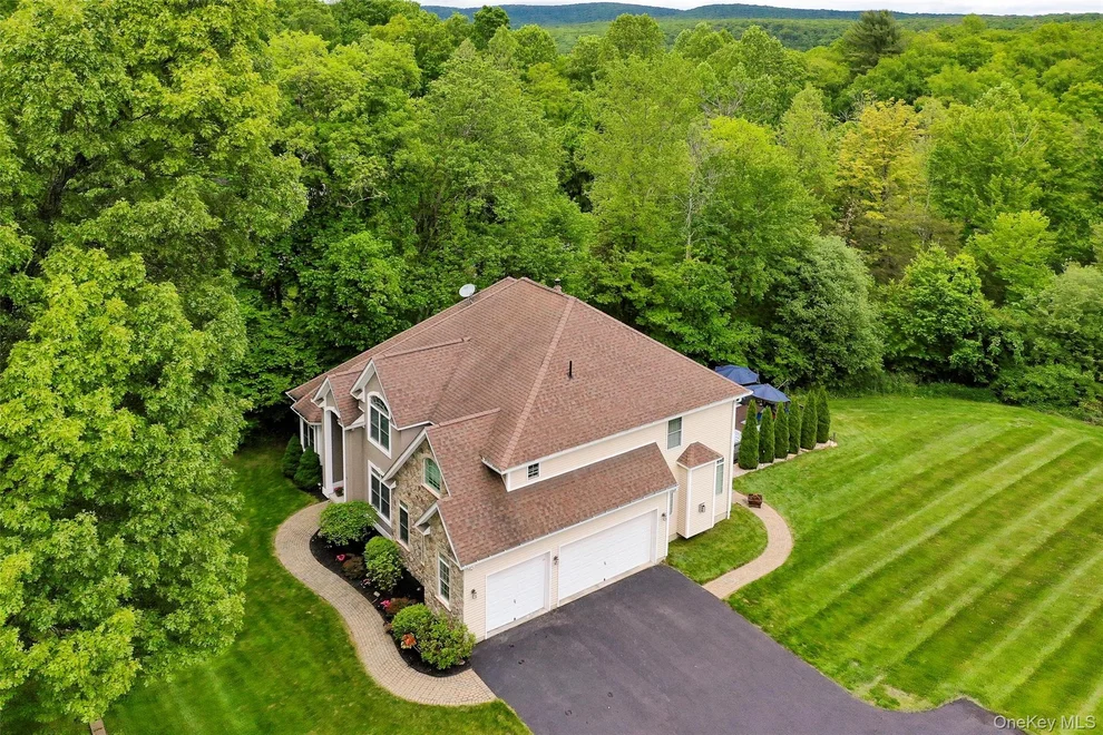 Unit for sale at 66 Carol Lane, Beekman, NY 12570