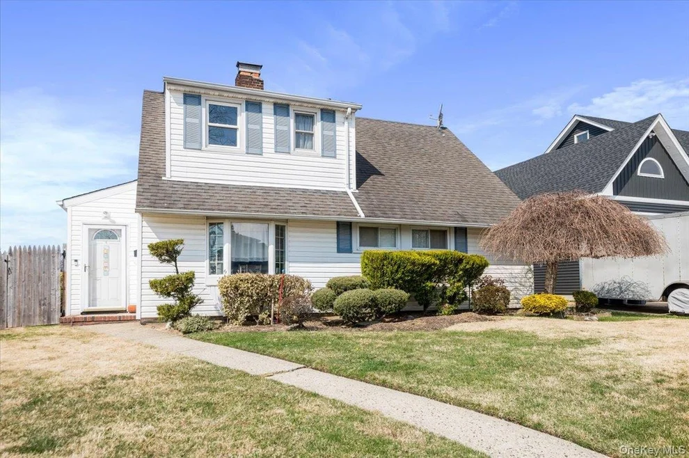 Unit for sale at 38 Celestial Lane, Hempstead, NY 11756