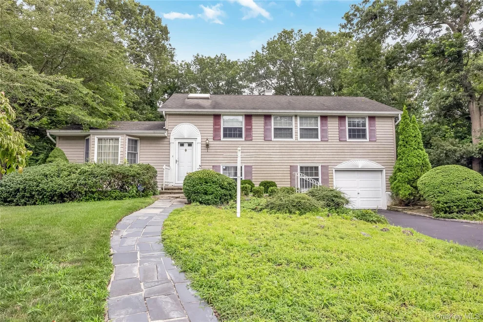 Unit for sale at 9 Branch Lane, Brookhaven, NY 11733