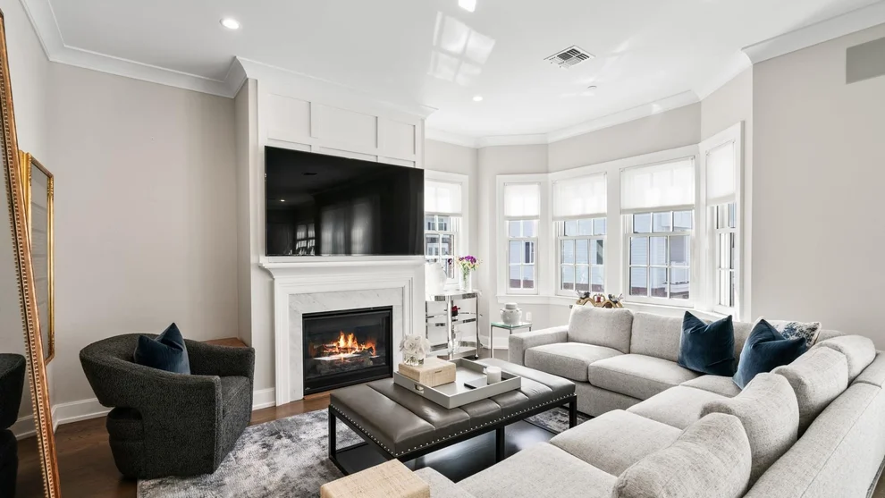 Unit for sale at 1005 Mill Creek N, North Hempstead, NY 11576
