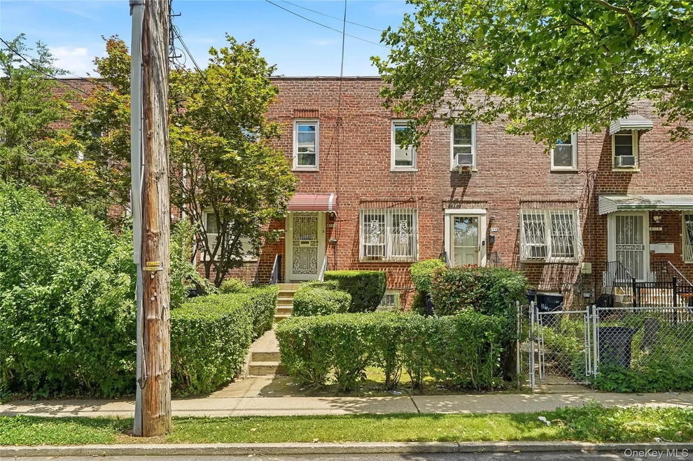 Unit for sale at 4118 Murdock Avenue, New York, NY 10466